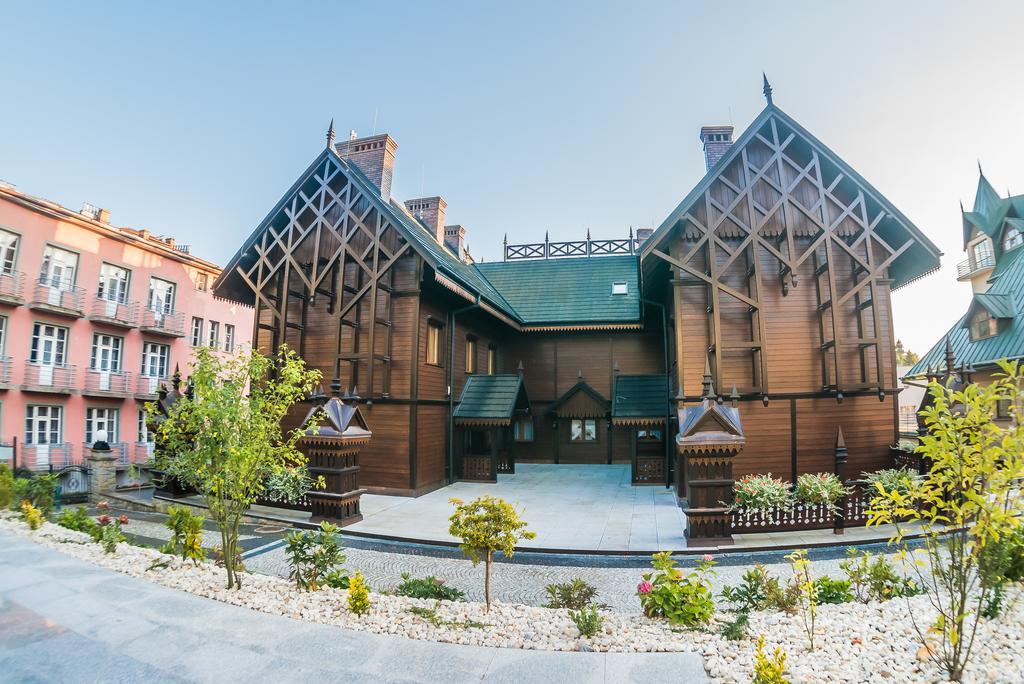 Victoria Cechini Otel Krynica Zdroj Dış mekan fotoğraf