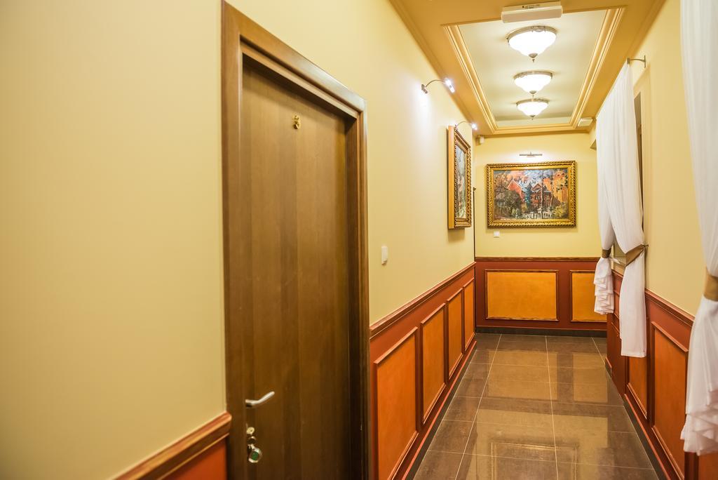 Victoria Cechini Otel Krynica Zdroj Dış mekan fotoğraf