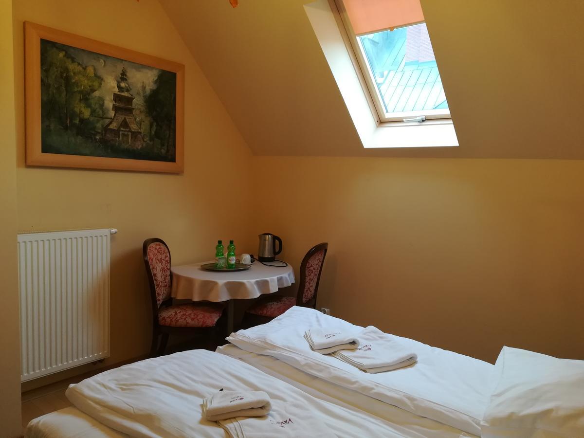 Victoria Cechini Otel Krynica Zdroj Dış mekan fotoğraf